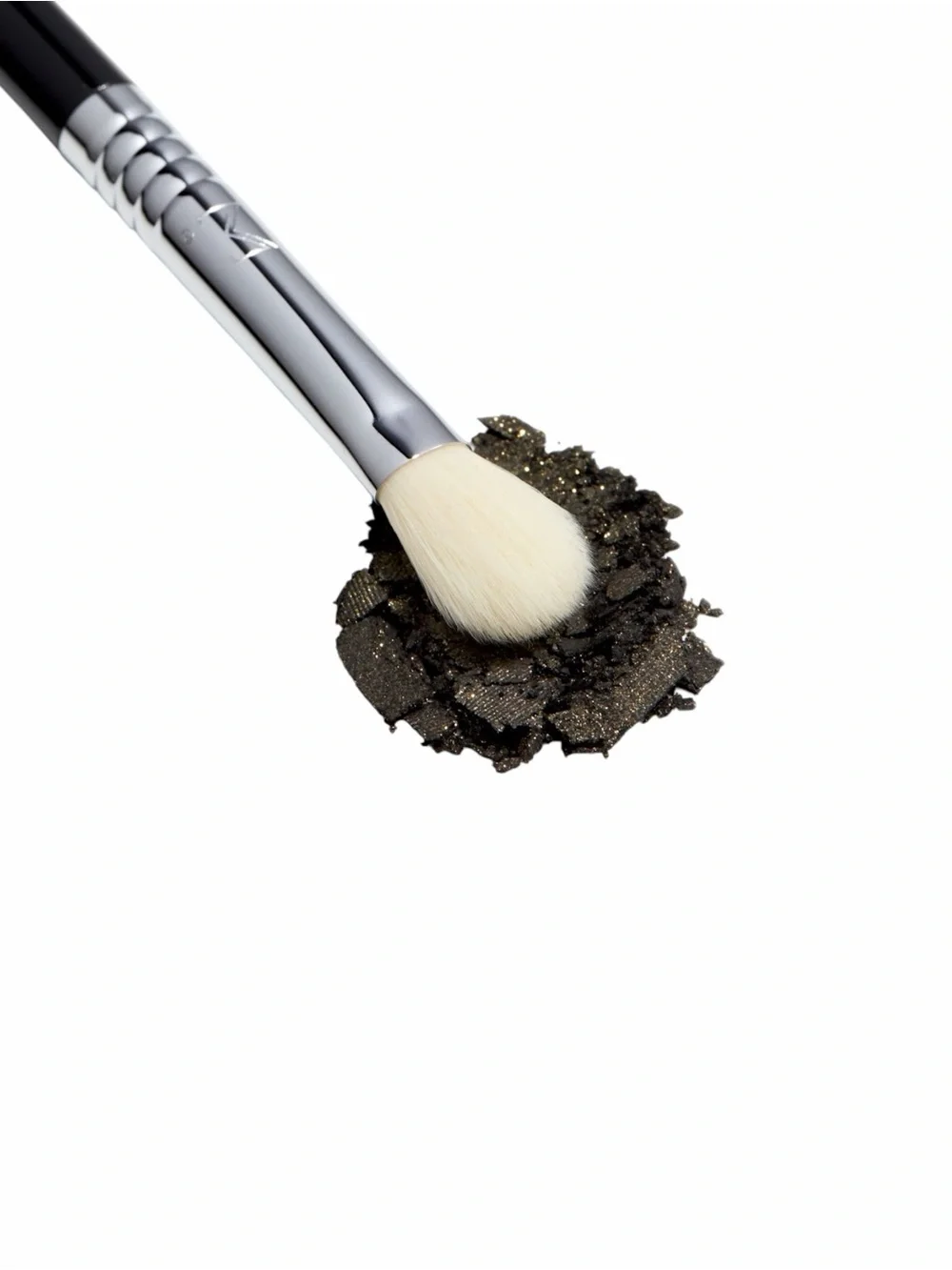SIGMA BEAUTY Must-Have eye and foundation makeup brush set